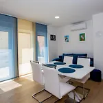 Goldy Apartman Zára