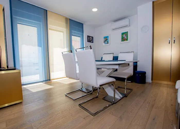 דירה Goldy זאדאר